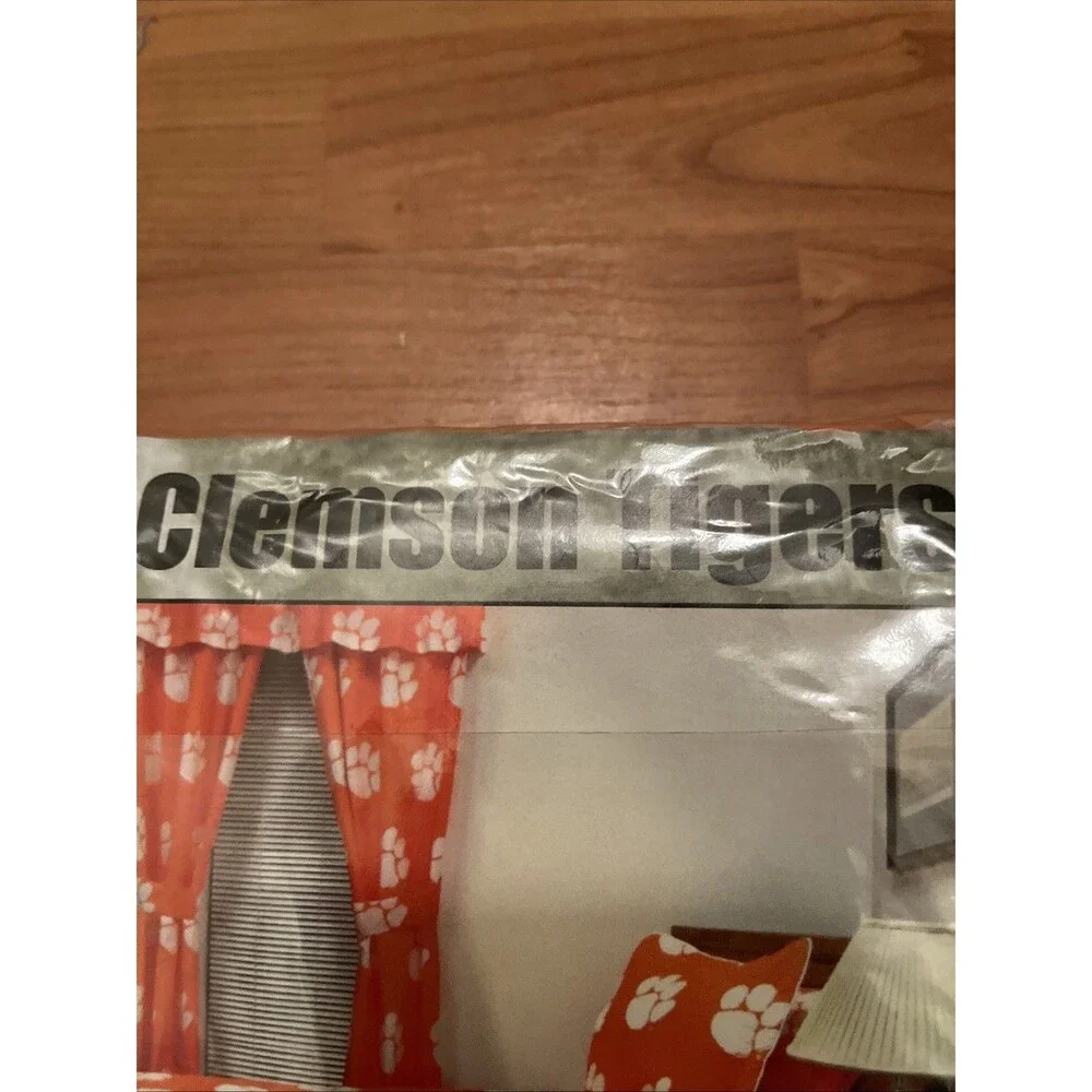 Clemson Tigers 84